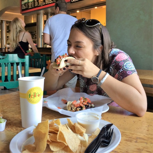 Meet your Posher, Emma - Picture 4 of 7